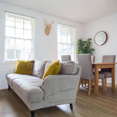 Modern Grassmarket Apartment Edinburgh Luaran gambar