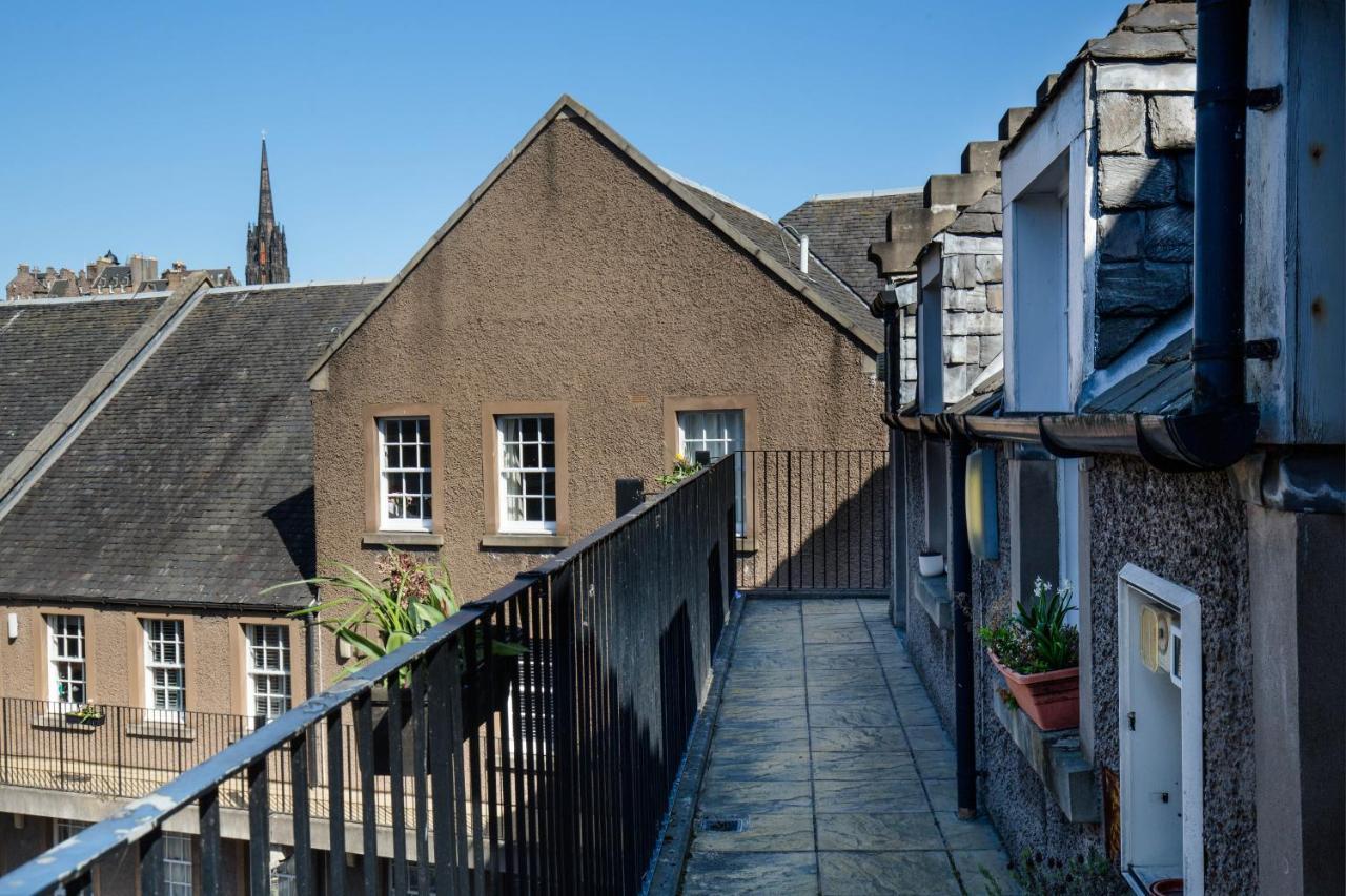 Modern Grassmarket Apartment Edinburgh Luaran gambar